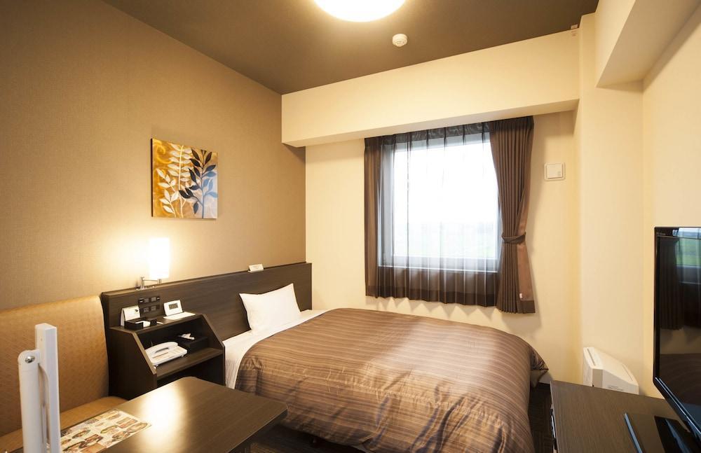 Hotel Route-Inn Grand Tokyo Toyocho Екстериор снимка